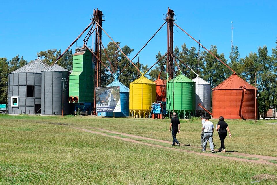 Los trabajos proponen la transformación de los antiguos silos cerealeros.