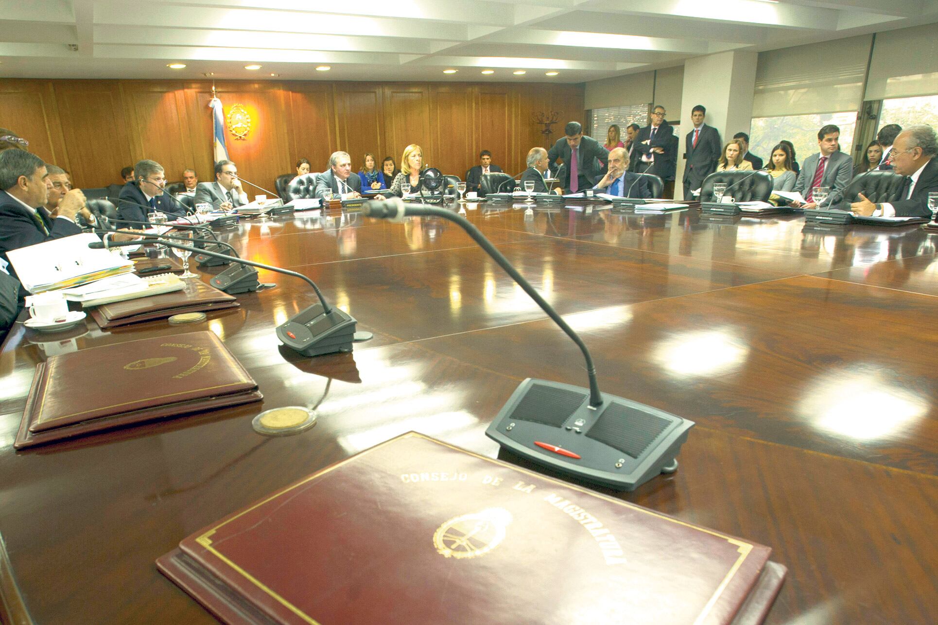 El Gobierno apeló a una maniobra para ganar espacios de poder en el Consejo de la Magistratura.