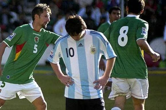 En 2009, con Maradona como DT, la selección argentina perdió 6 a 1 con Bolivia en la altura de La Paz.