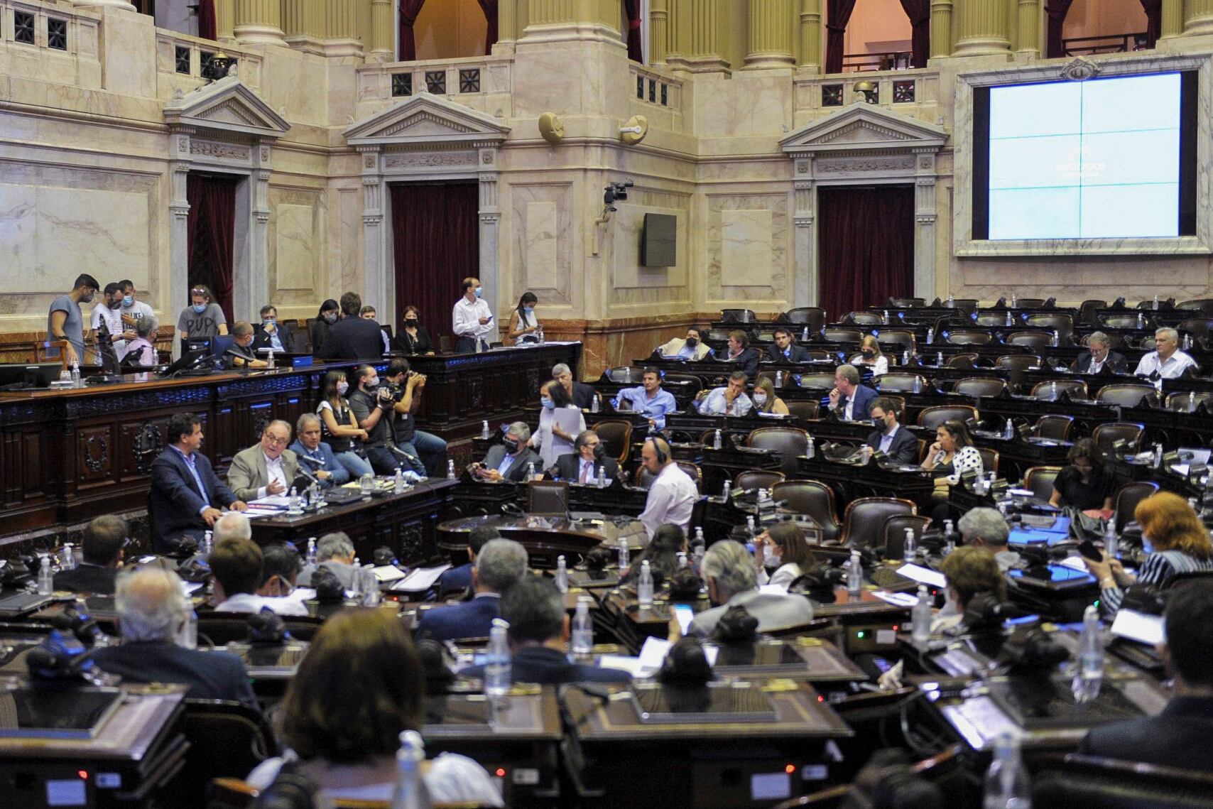 El Congreso se encuentra en período de sesiones extraordinarias.