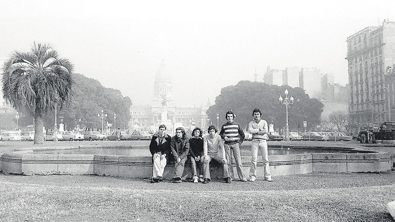 EL IRREAL DE JUAN CARLOS BAGLIETTO EN BUENOS AIRES.