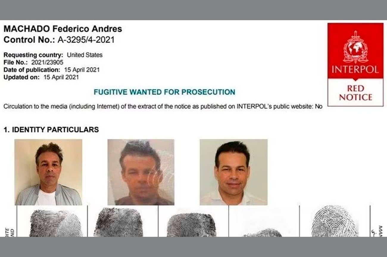 La cédula roja de Interpol donde se reclama el pedido de captura de Federico "Fred" Machado.