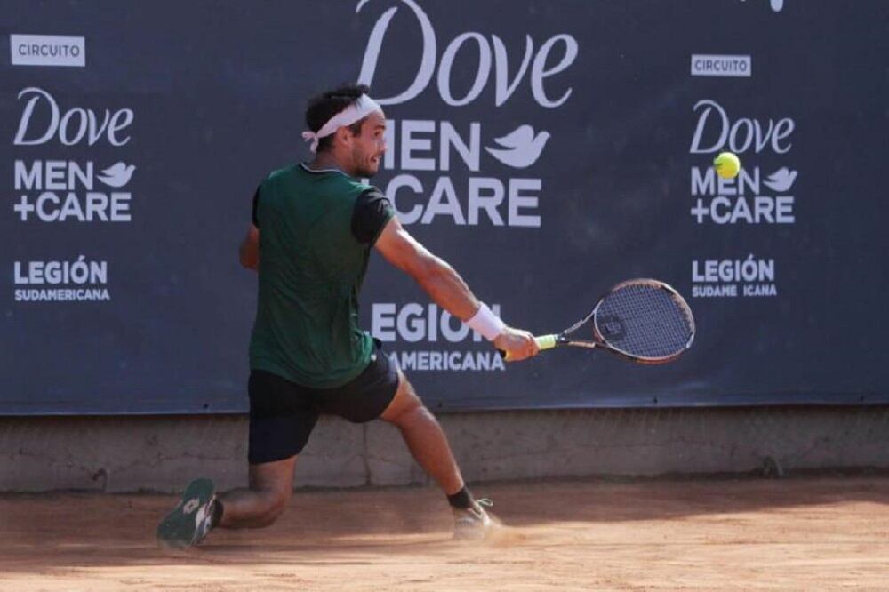 Kicker festejó su primer título tras la suspensión, pero su consagración no pudo ser vista por TV.