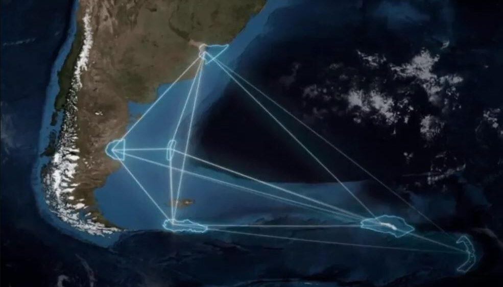 El Agujero Azul que está en Argentina, conocido como "la catedral sumergida"