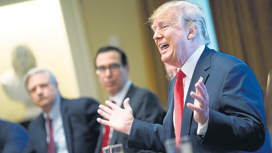 “No nos gusta ver a familias separadas pero a la vez no nos gusta ver entrar ilegamente a la gente”, dijo el republicano.