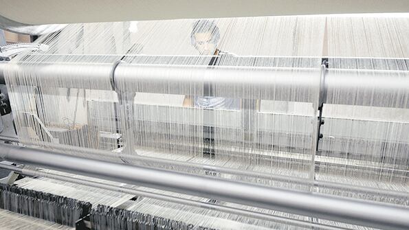 La producción textil retrocedió 10,8 por ciento fundamentalmente por la caída de tejidos de algodón.