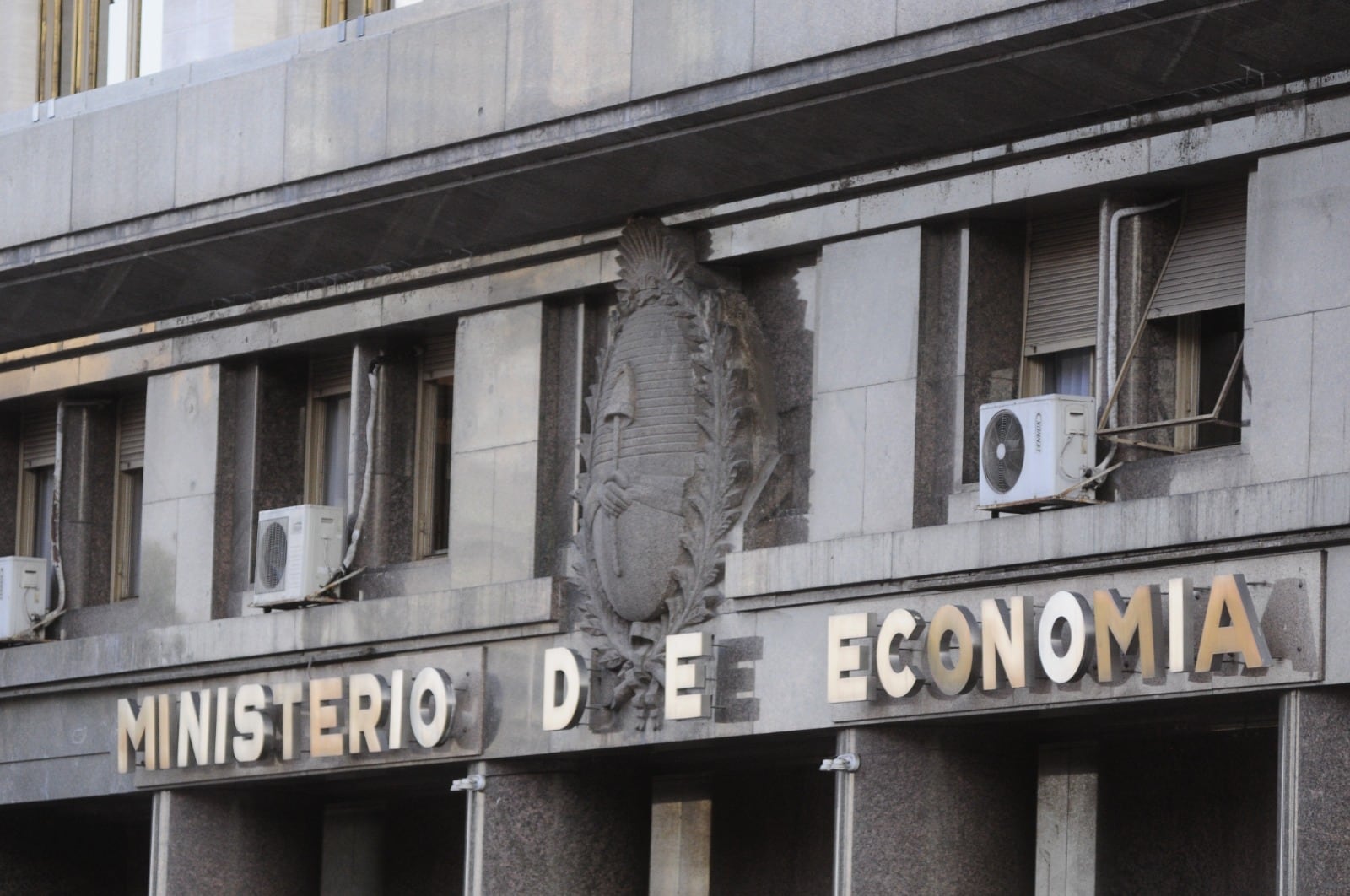 La política económica oficial apunta a una disminución de la riqueza creada, un "estancamiento secular".