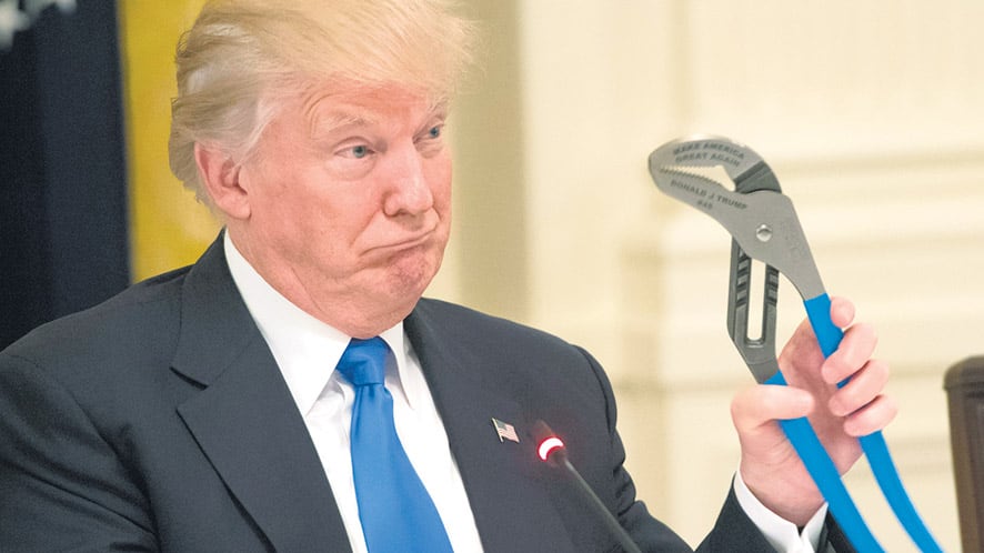 Trump podrá imponer su veto migratorio de manera parcial.