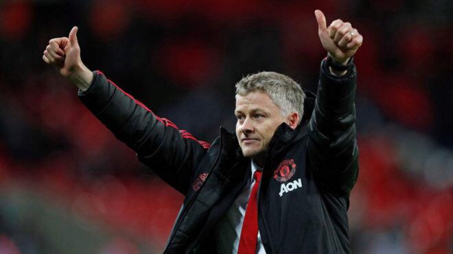 El DT noruego Solskjaer buscará llevar al United a la cima.