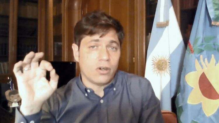 El gobernador Axel Kicillof, durante el anuncio de este sábado.