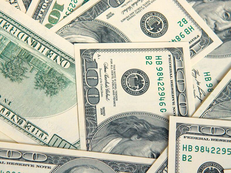 Por Turismo se demandaron 1433 millones de dólares en enero.