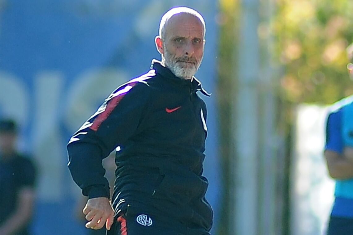 Monarriz, uno de los integrantes de la  dupla técnica interina de San Lorenzo