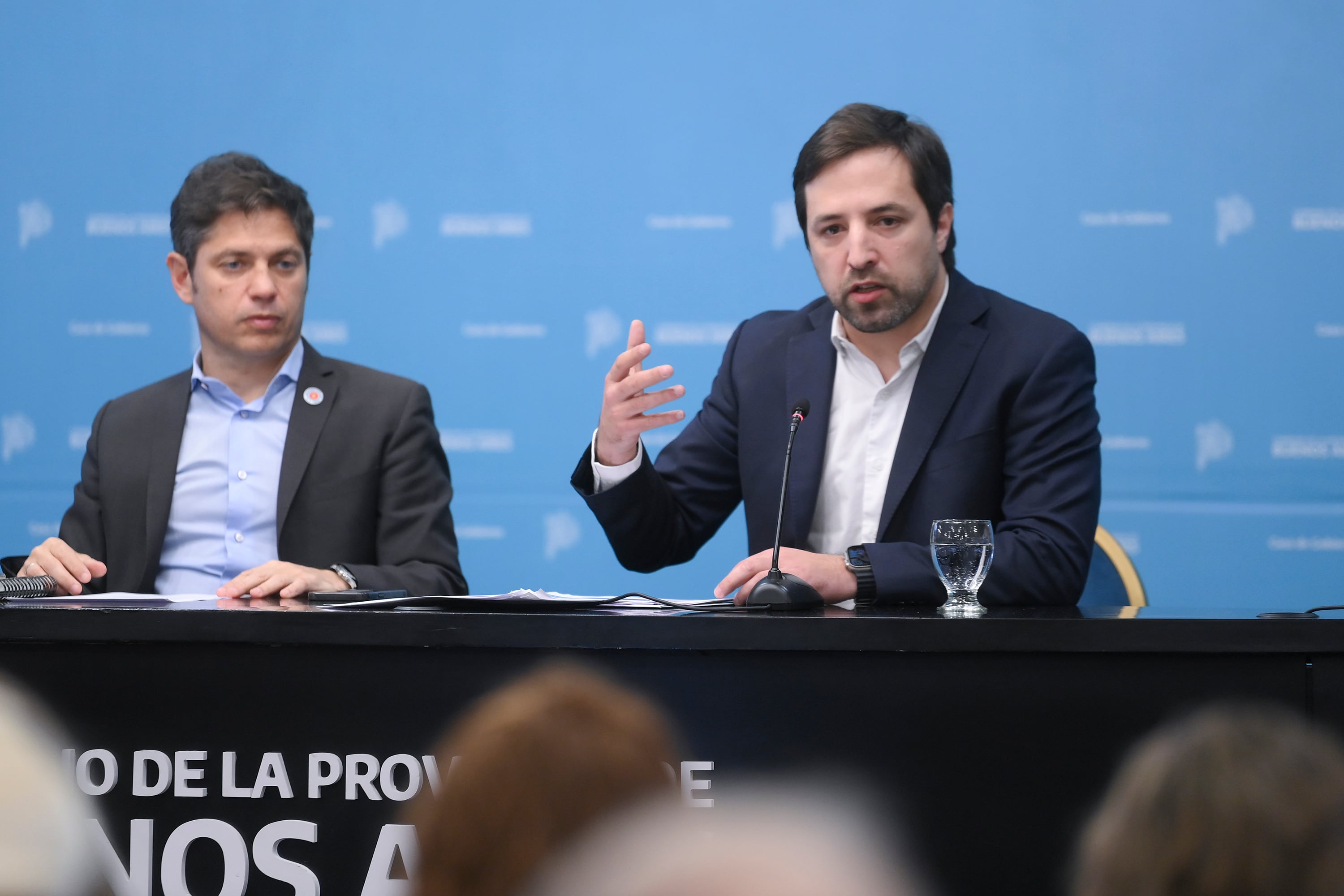 Kreplak y Kicillof durante los anuncios de este miércoles. 