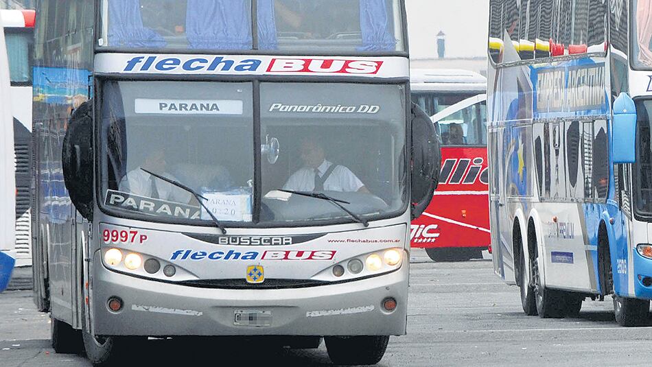 La empresa Flecha Bus presentó una situación de crisis por caída en la demanda de larga distancia y por la pérdida de subsidios.