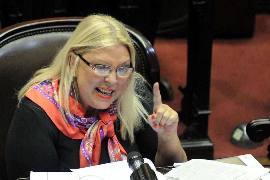“No van a tener los votos para todo lo que quiera la Cancillería", advirtió Carrió.