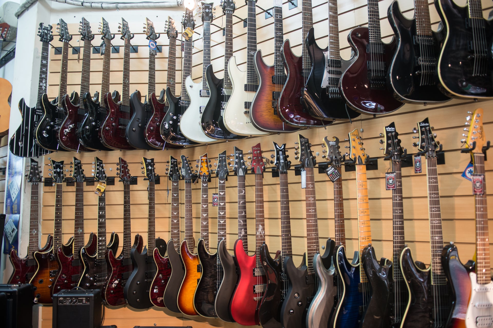 Este sábado habrá shows y descuentos en instrumentos en la zona de locales de la calle Talcahuano y aledaños, por el Paseo de la Música 