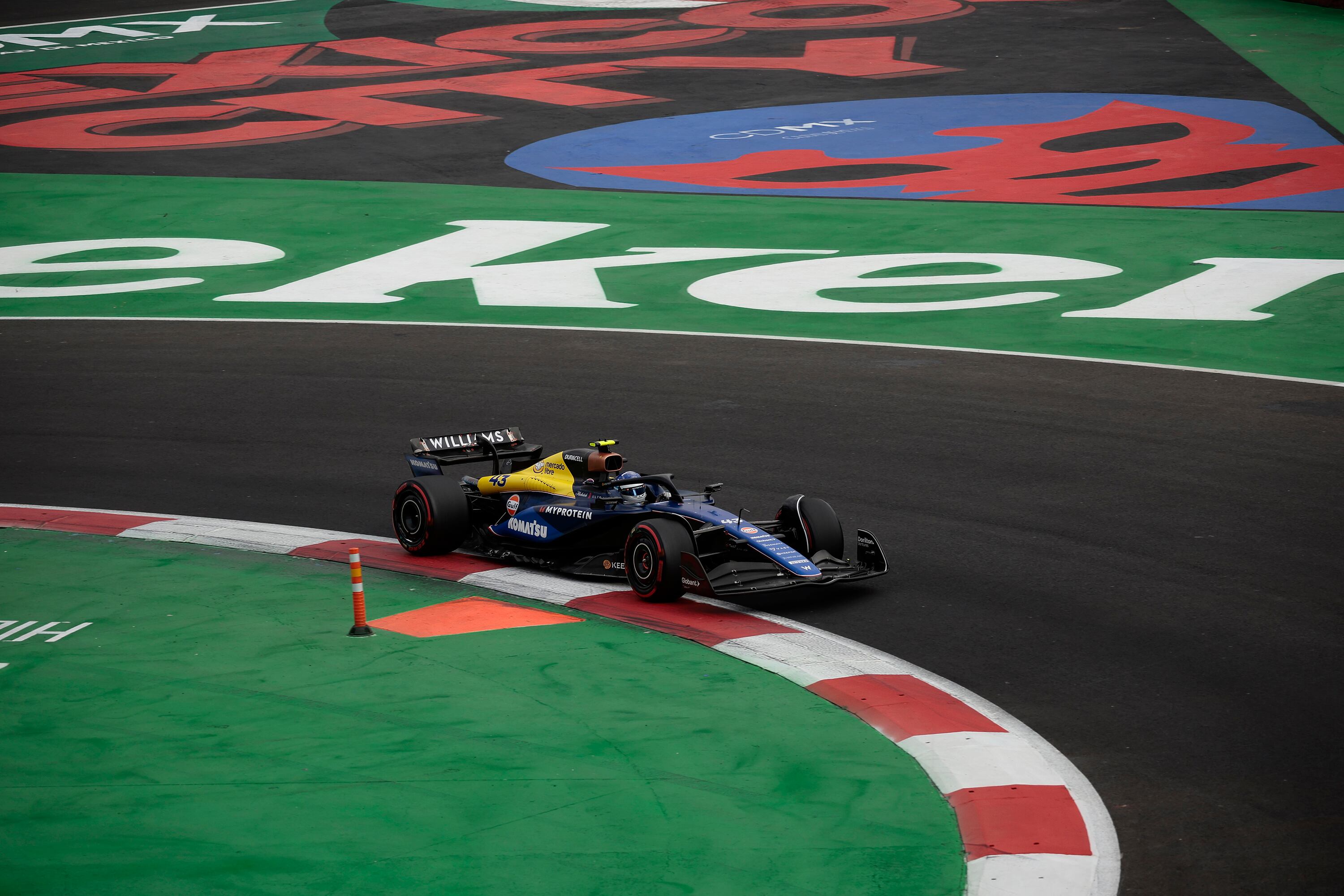 Colapinto se quejó del mal rendimiento de su Williams