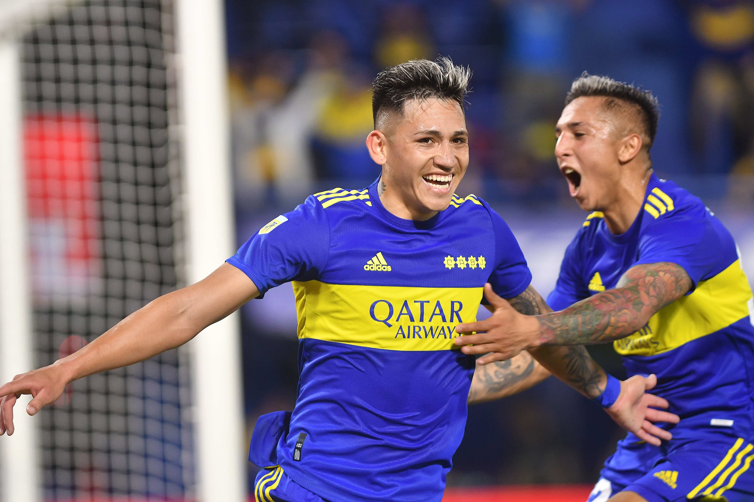El pibe Vázquez puso el 2-1 de Boca tras una gran jugada de Almendra