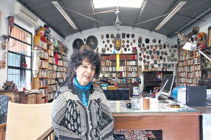 “Tenemos que recuperar el poder de la palabra y darle a la palabra el peso que tiene”, propone Luisa Valenzuela.