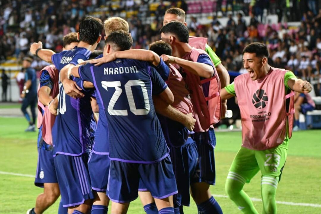 Argentina viene de ganarle 2 a 0 a Perú.