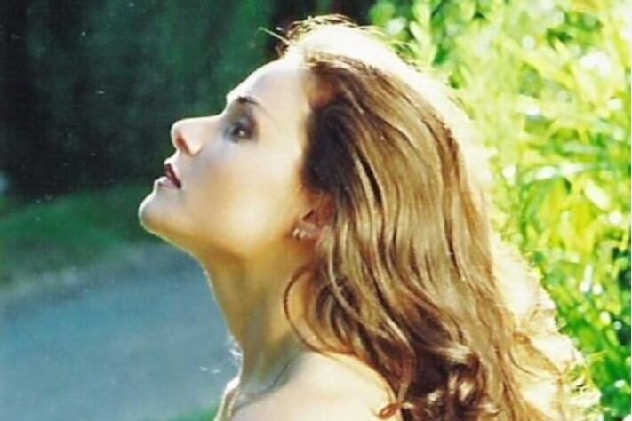 Murió una ex reina de la Vendimia de Mendoza tras someterse a una cirugía estética en Estados Unidos. (Foto: Instagram/@jaquicarrieri)