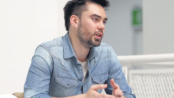 “(El Papa) aprendió en la escuela pública, en la que tenía compañeros judíos y árabes.”