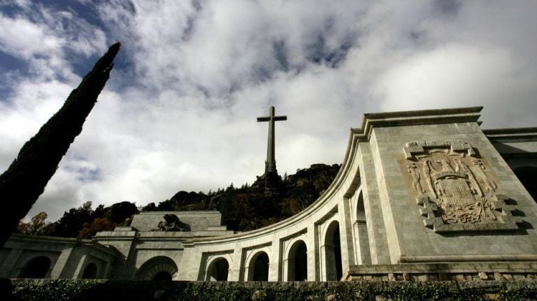 Los prisioneros de la Guerra Civil Española fueron obligados a construir el Valle de los Caídos.