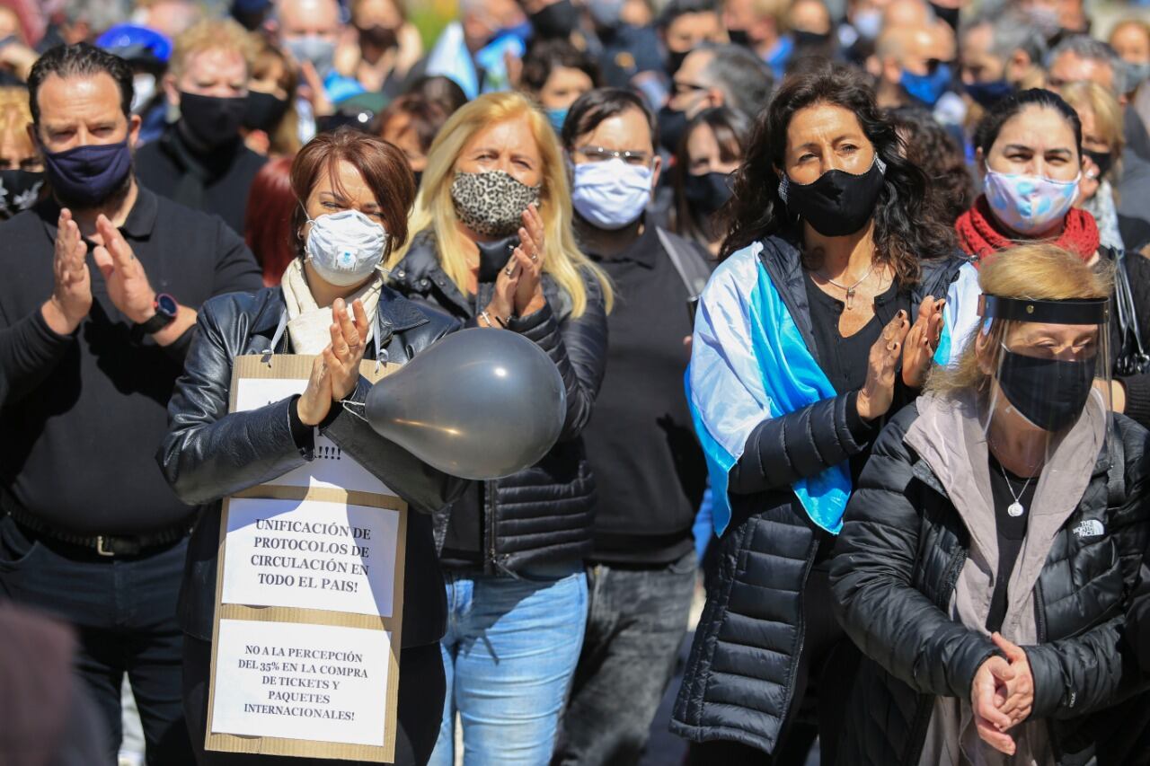 Este lunes se realizaron manifestaciones de trabajadores del sector turístico en distintos puntos del país.