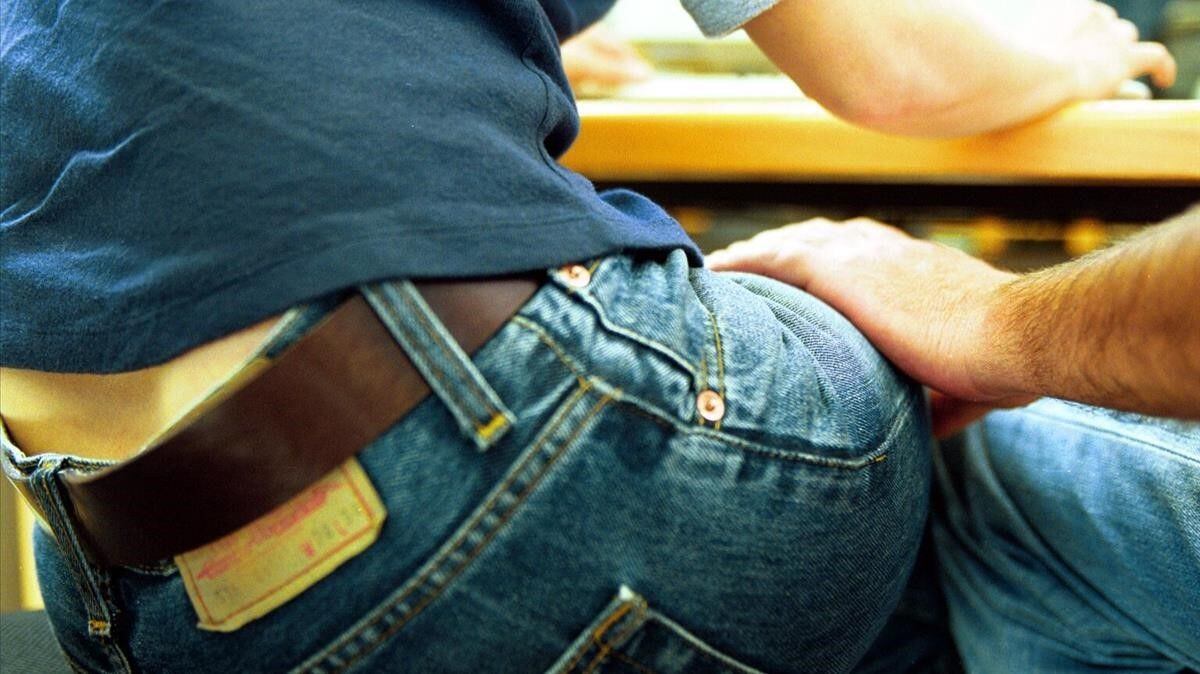 Su jefe la sometía a tocamientos