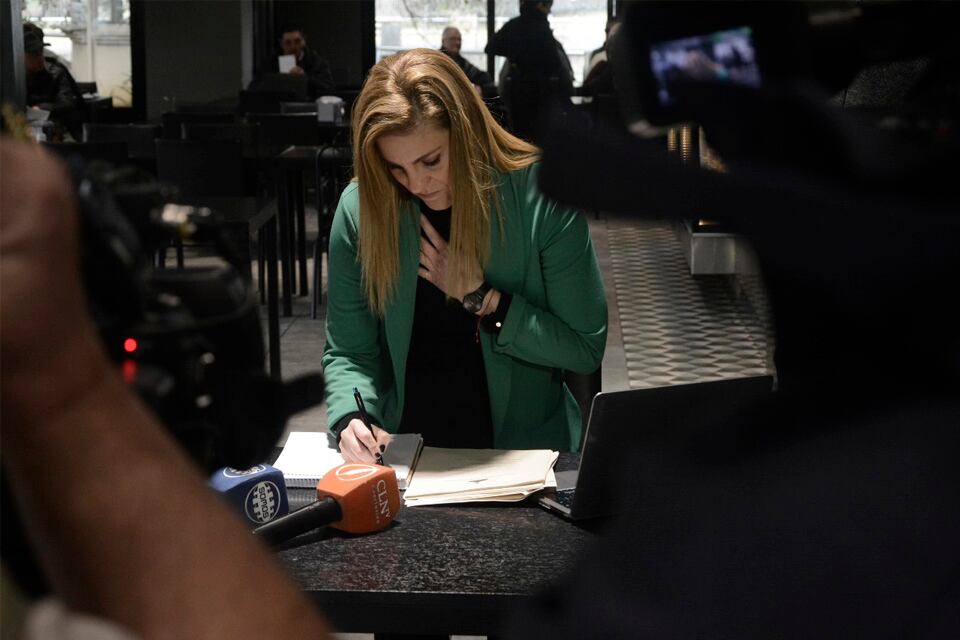 Concejala Gigliani en rueda de prensa.