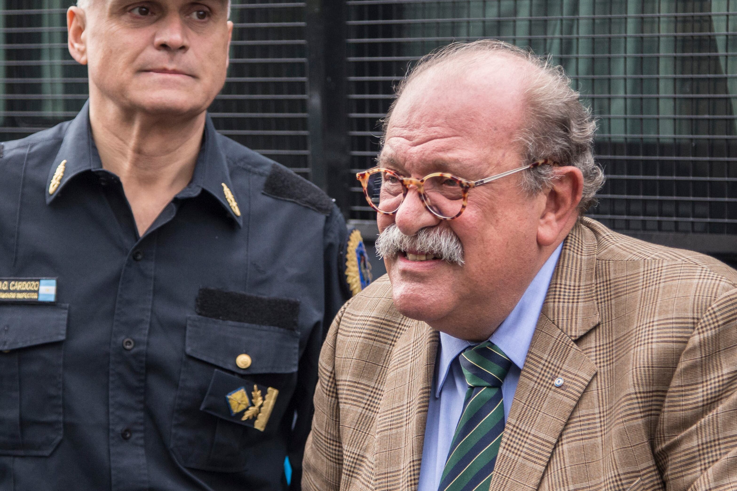 El fiscal electoral Jorge Di Lello intentó bajar el tono de la polémica.