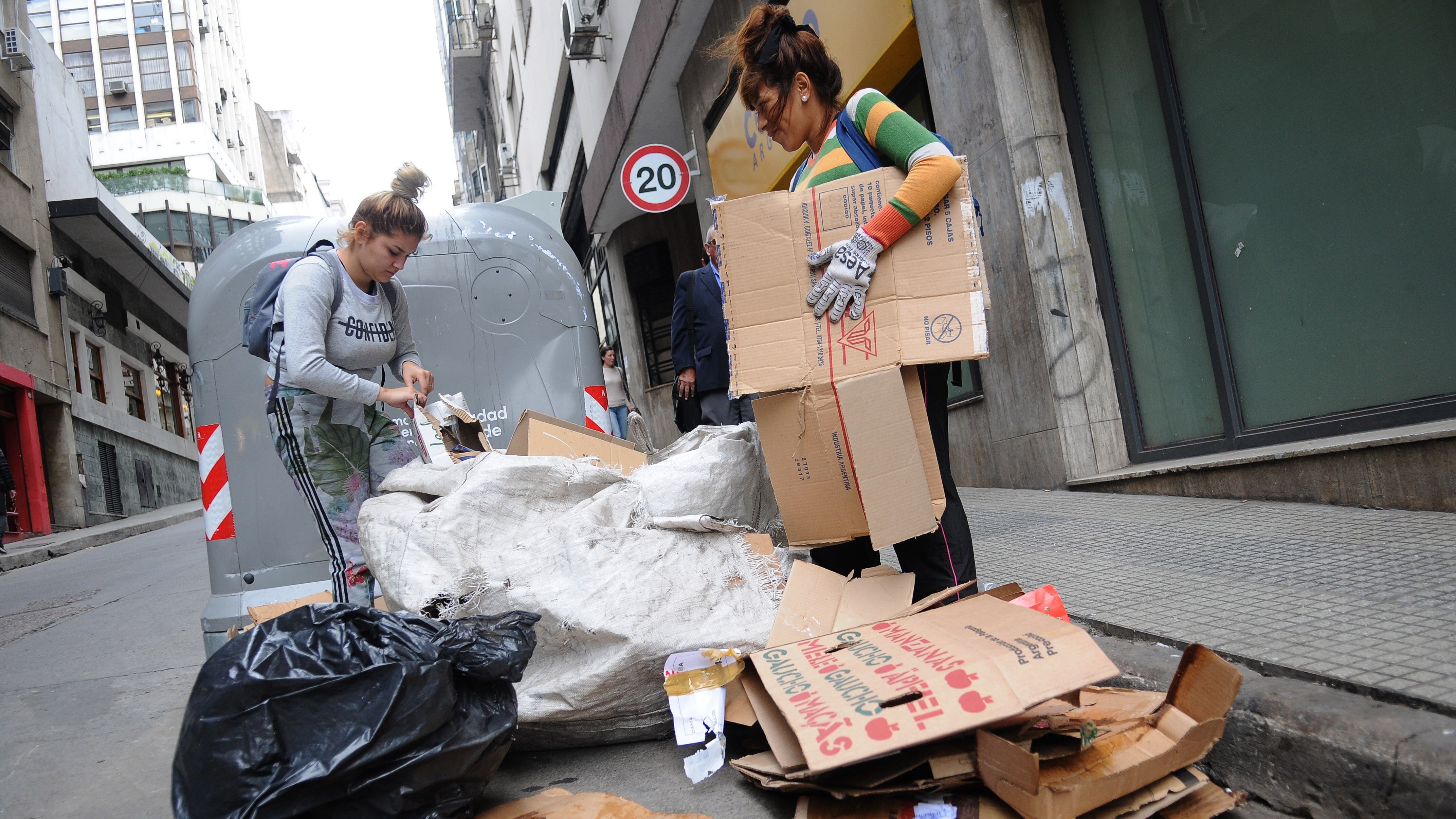 A comienzos de año la canasta de pobreza costaba 25.500 pesos, 7500 menos que ahora.