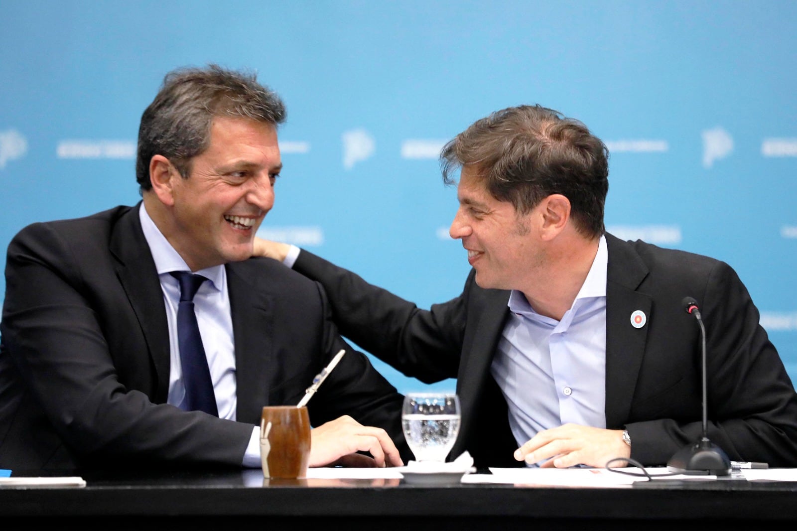 La encuesta sobre el liderazgo opositor la encabezan Axel Kicillof y Sergio Massa.