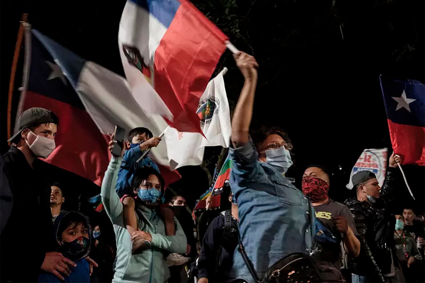 La movilización social en clave de resistencia fue la fuerza para la abrumadora derrota para la derecha.