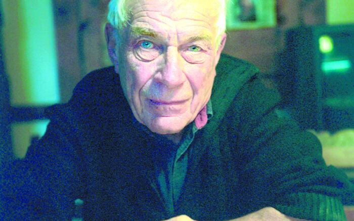 “Primero intuitivamente y después con más equipo intelectual, he sido anticapitalista; odio el capitalismo”, decía Berger.