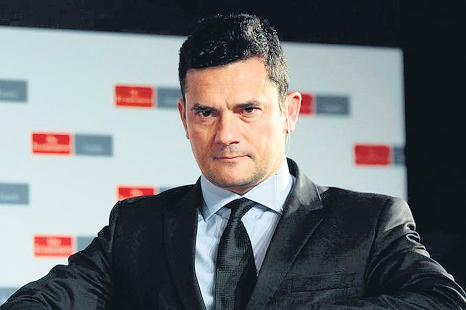 “El juez Moro refuerza el carácter político de los procesos”, señala la defensa de Lula.