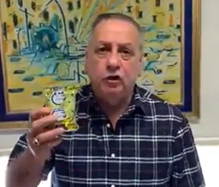 Dos potencias se saludan: Basilotta y Capitán del Espacio. El empresario lo ubicó quinto en su ranking. 