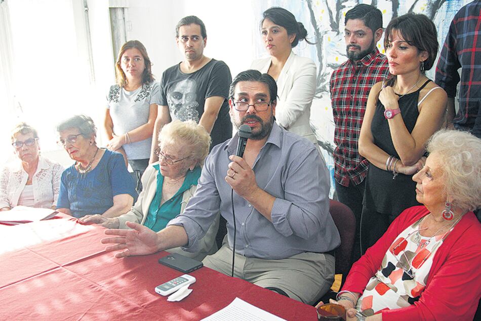 Guillermo Pérez Roisinblit contó que su apropiador, que lo había amenazado, pidió la prisión domiciliaria.