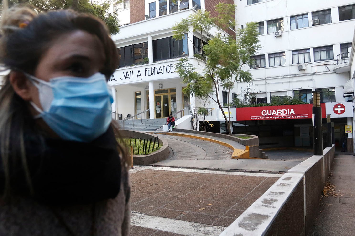 "La prevención y atención de la salud es prioritaria. Debe organizarse la gestión de un modo coordinado y con políticas que consideren un proporcionado despliegue territorial", propone Carlos Fidel.