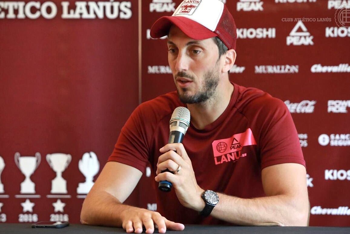 Luis Zubeldía, DT de Lanús.