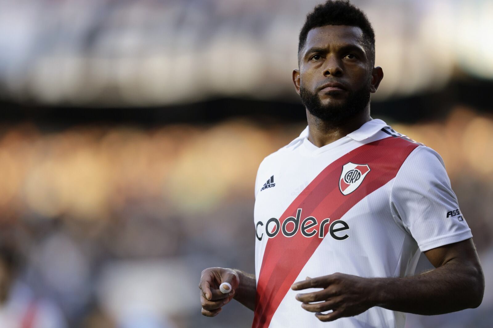 El colombiano es el delantero titular de River
