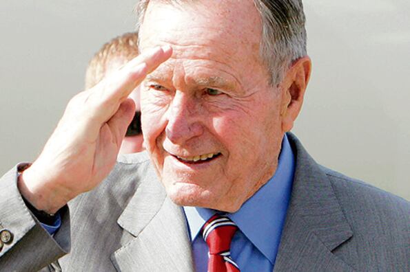 Desde la Casa Blanca Bush lideró el fin de la Guerra Fría.