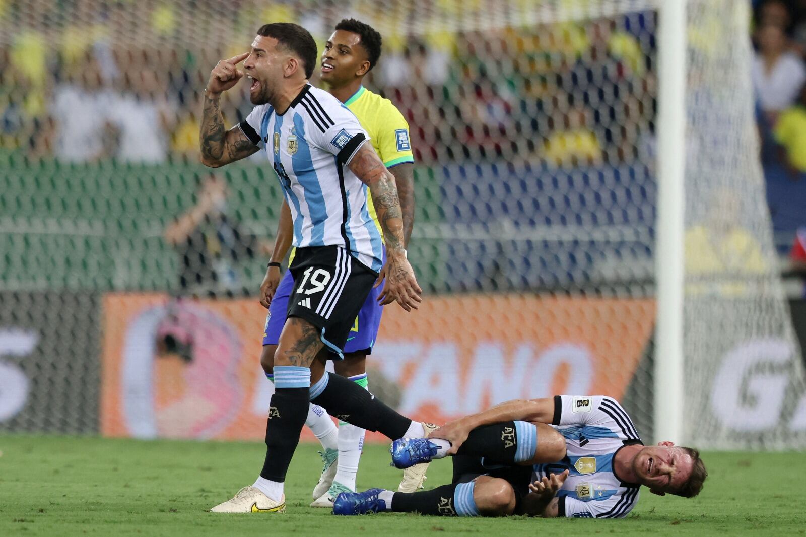 Otamendi, uno de los sorprendidos por la palabra de Scaloni