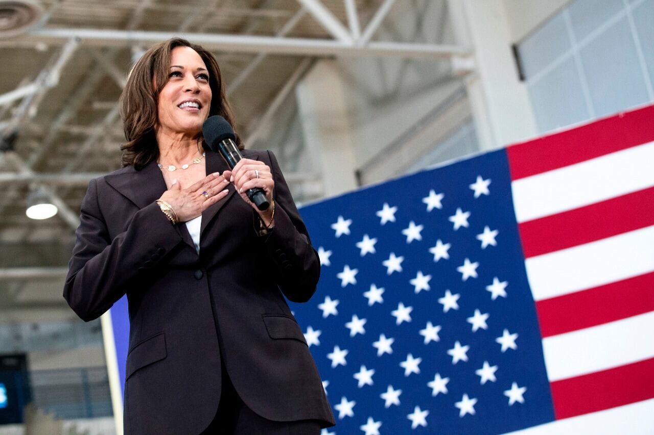 La senadora Kamala Harris fue la elegida por Joe Biden, como candidata a vicepresidenta.