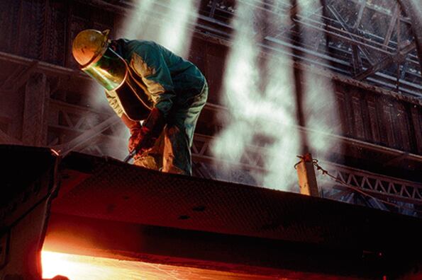 Son mayoría los rubros fabriles que expulsan trabajadores al ritmo de la crisis económica.