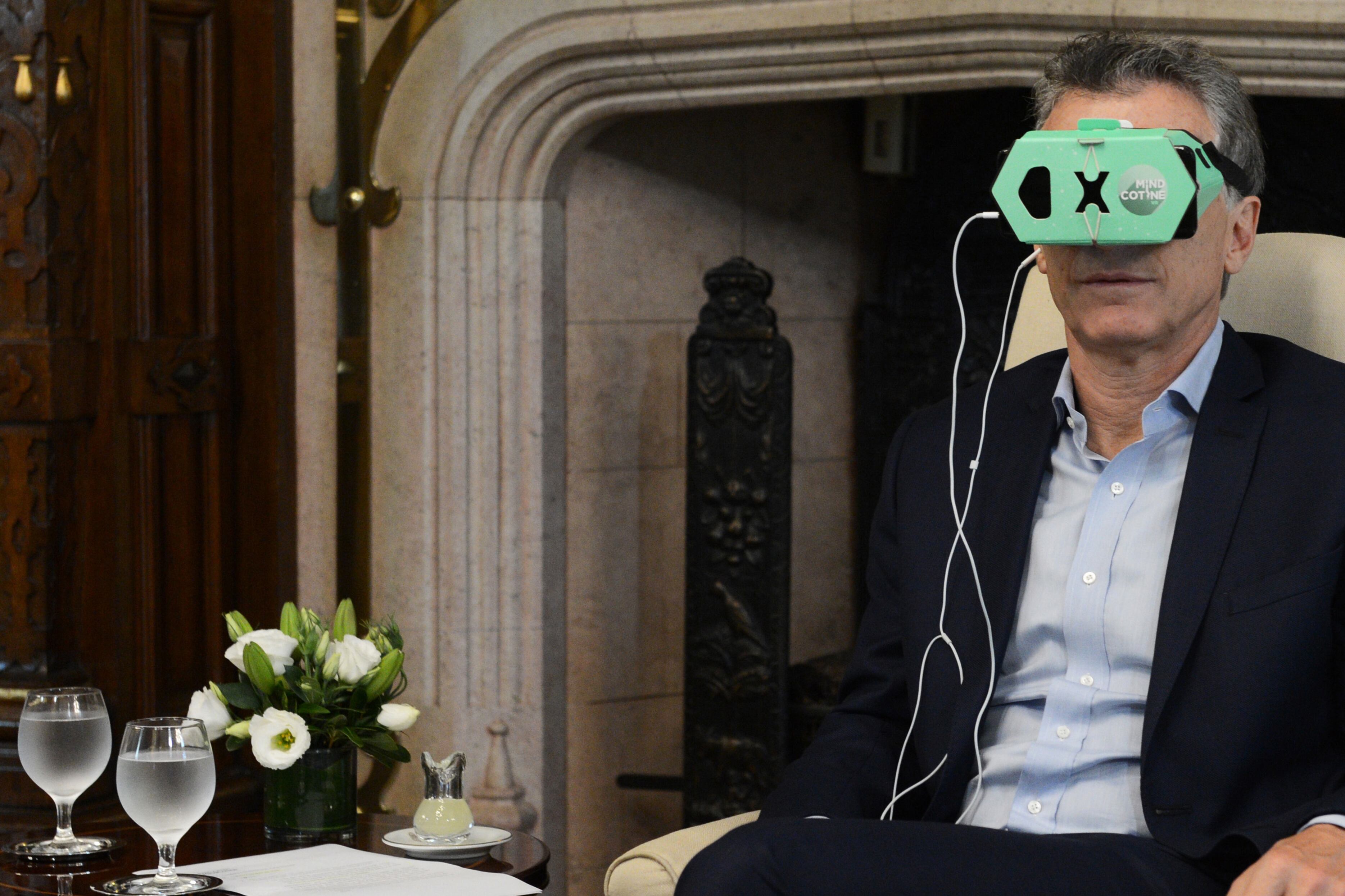 El presidente y su realidad virtual: "La elección no sucedió".