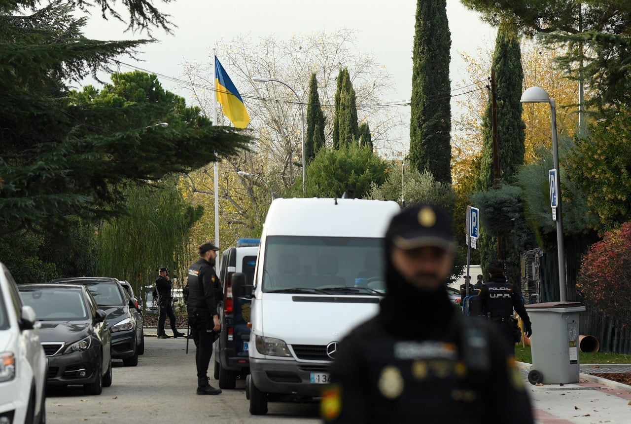 Vigilancia reforzada en la embajada de Ucrania en Madrid