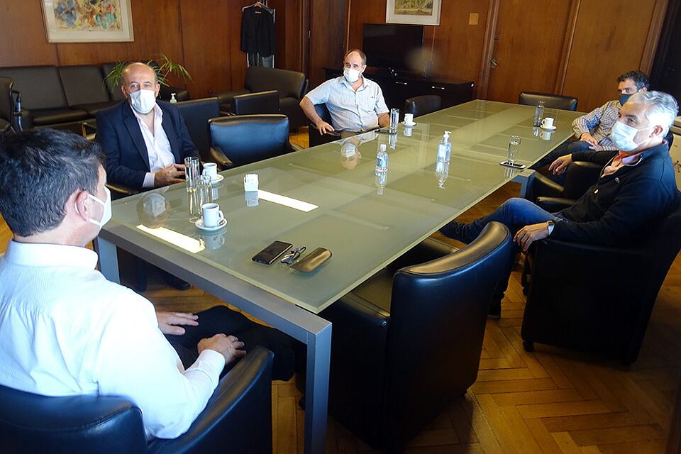 La reunión se realizó en el despacho del secretario de Calidad en Salud.