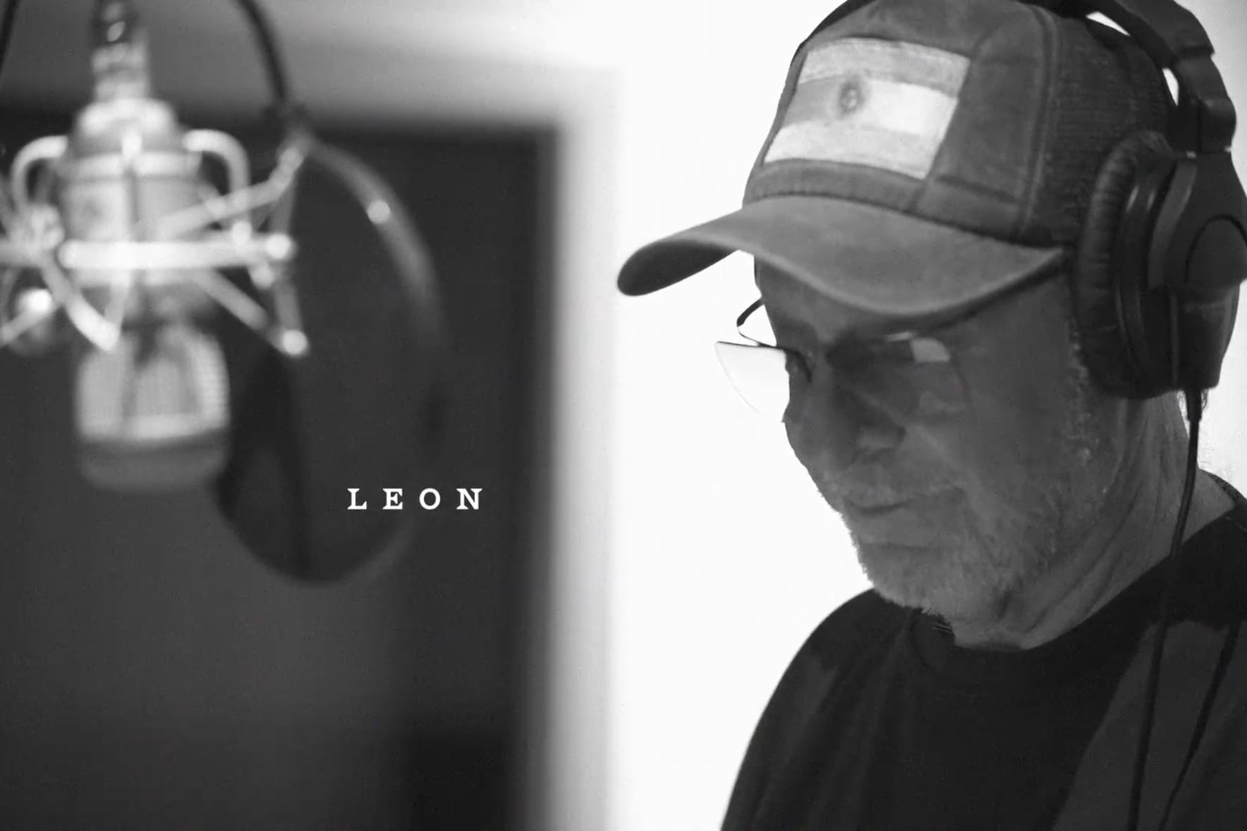 Homenaje de León Gieco a Mercedes Sosa