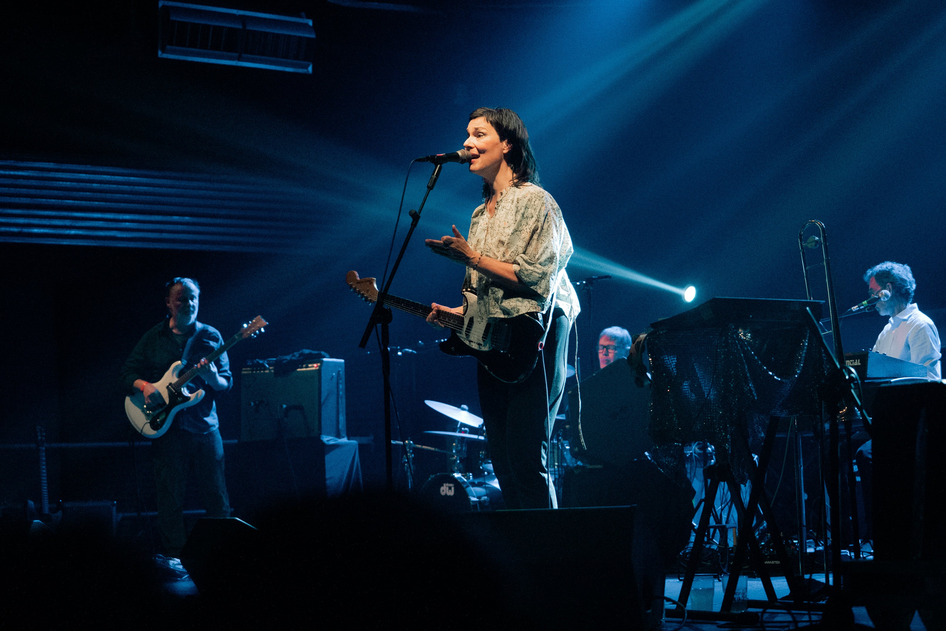 Stereolab demostró que la vanguardia puede ser inclusiva y popular.

Imagen: Miru Lucena